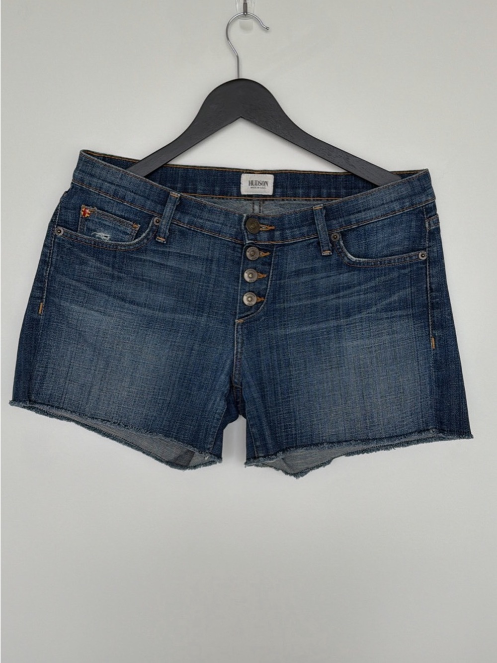 Hudson Jeans Button-Front Denim Shorts in Blue Wash
